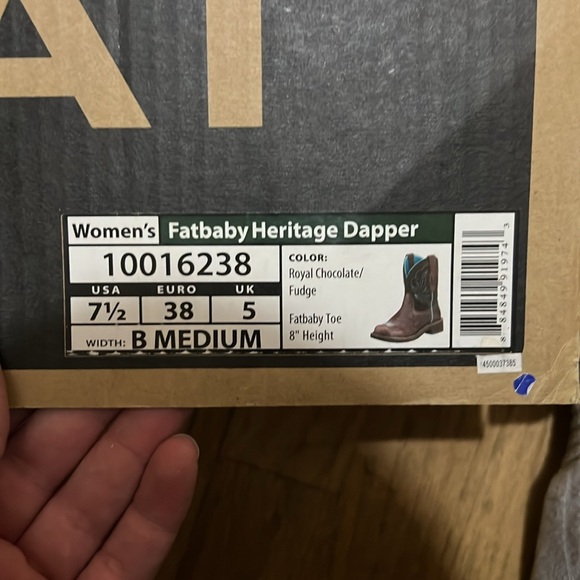 Worn 1 time size 7 1/2 women’s Ariat boots - Picture 4 of 5